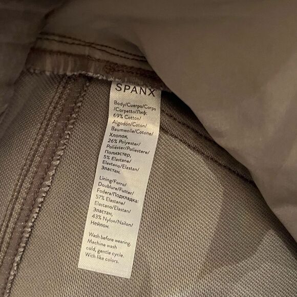 Spanx Jean-ish gray jeggings. - Picture 7 of 11